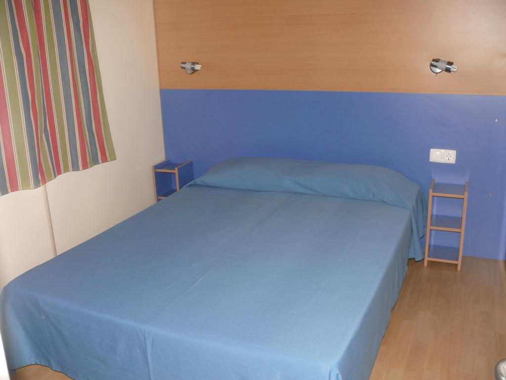 Parque De Campismo Orbitur Madalena Hotel Vila Nova de Gaia Room photo