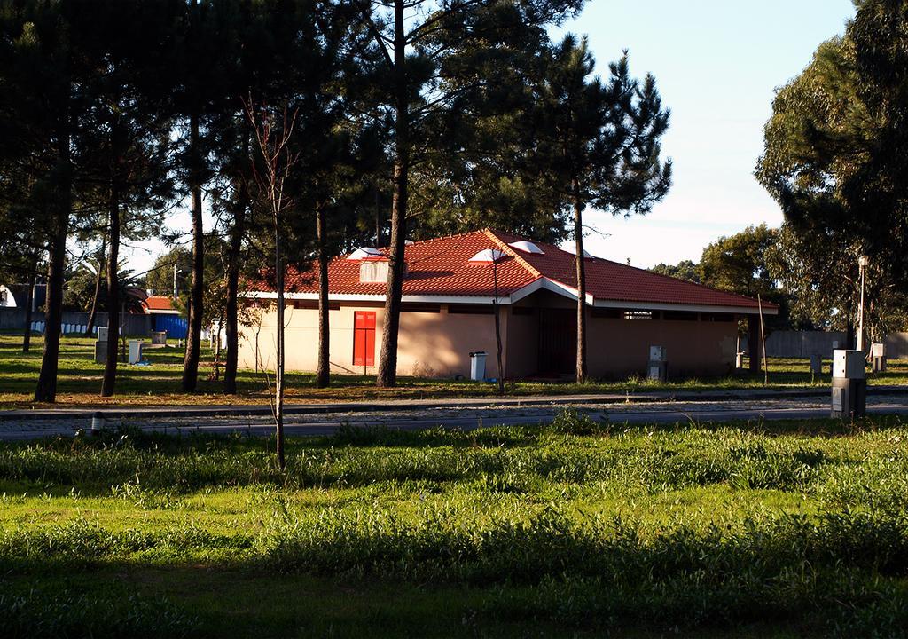 Parque De Campismo Orbitur Madalena Hotel Vila Nova de Gaia Exterior photo