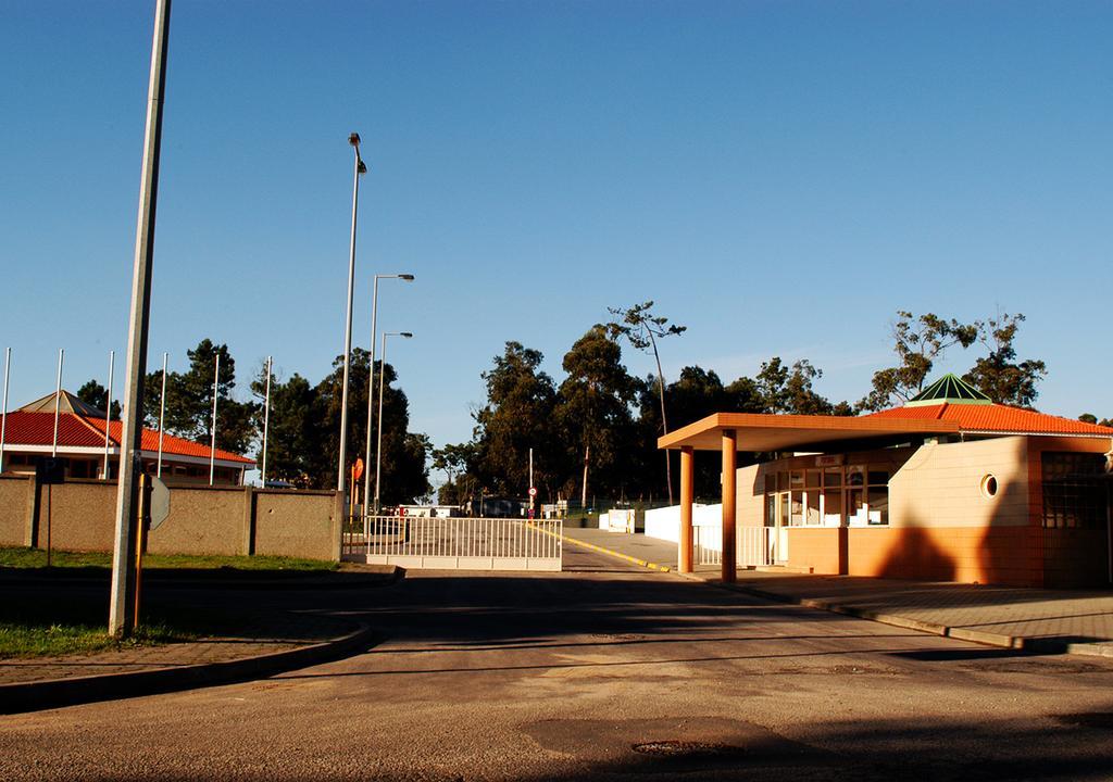 Parque De Campismo Orbitur Madalena Hotel Vila Nova de Gaia Exterior photo